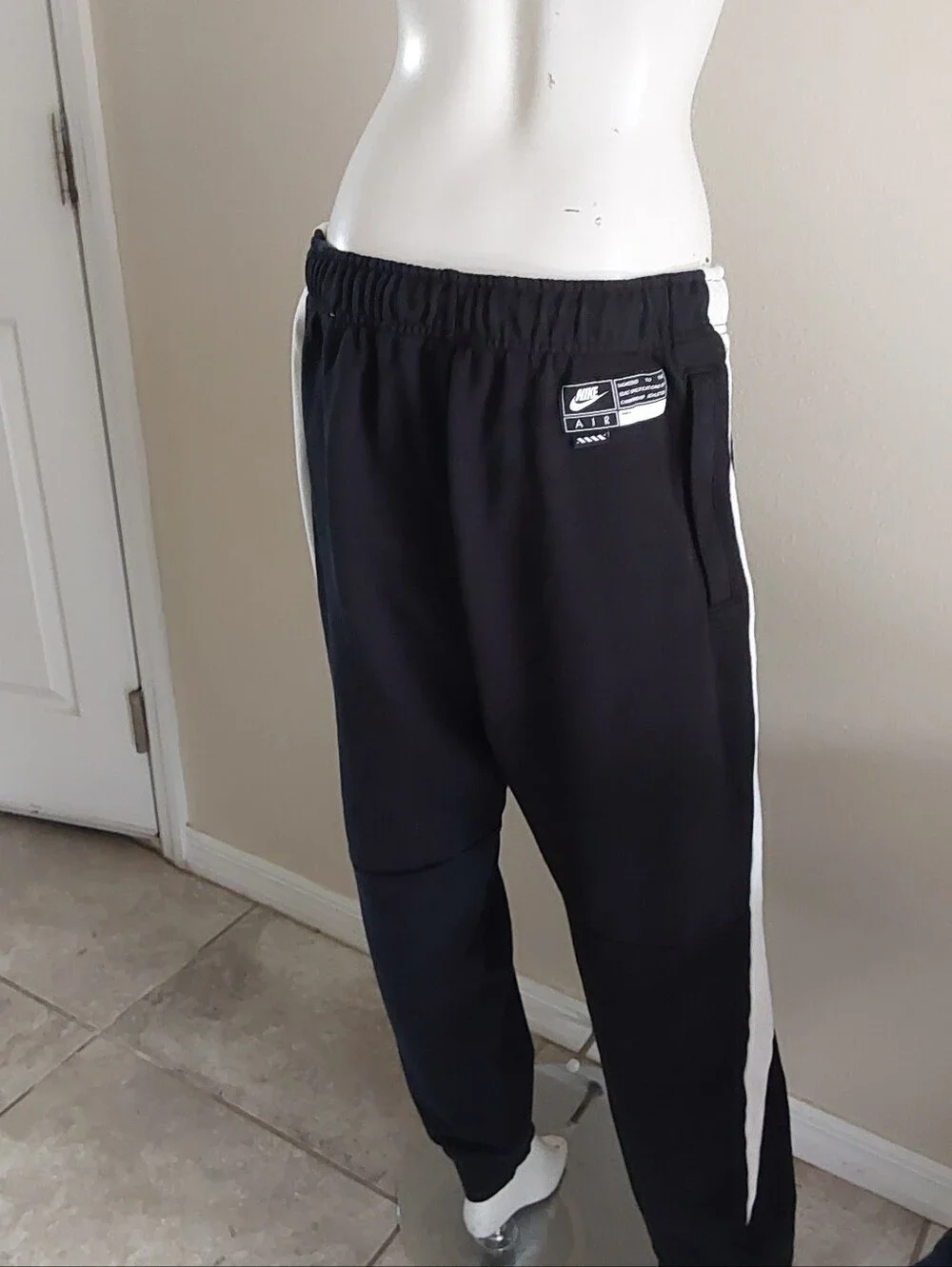 Nike  Air Fleece Tracksuit Set Black & White Hoodie Joggers Men's Size Large